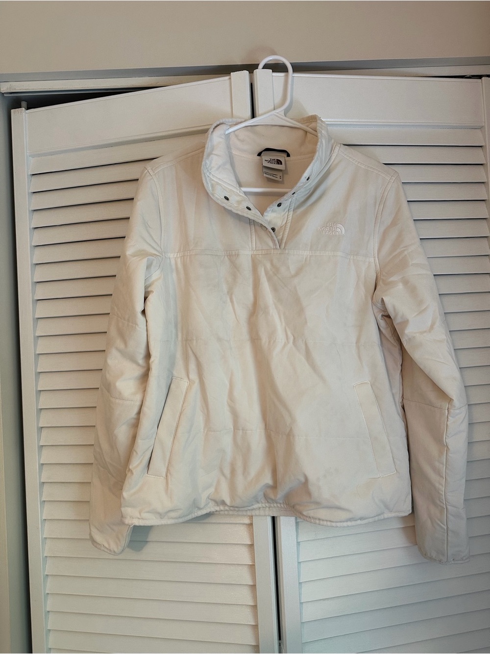 The North Face Women's Cream Pullover Puffer Jacket